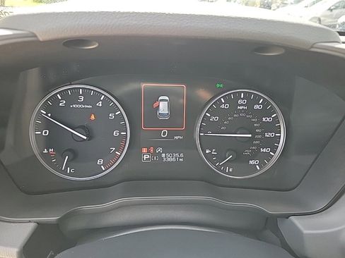 Used 2024 Subaru Crosstrek 2.0i Premium image 17