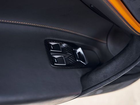 Used 2020 McLaren 720S Performance image 38