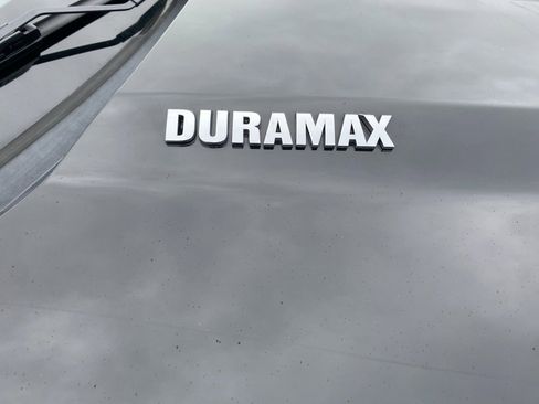 Used 2020 Chevrolet Silverado 1500 LTZ w/ LTZ Plus Package image 34