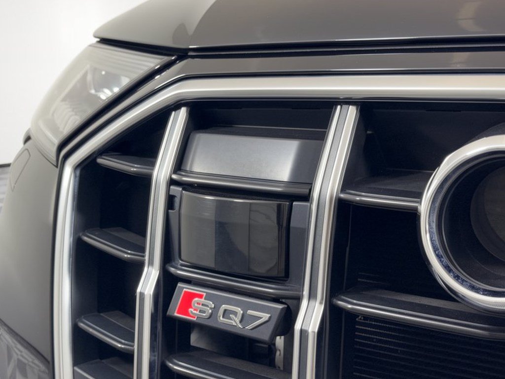 Used 2023 Audi SQ7 Prestige w/ Prestige Package AWD/4WD image 33