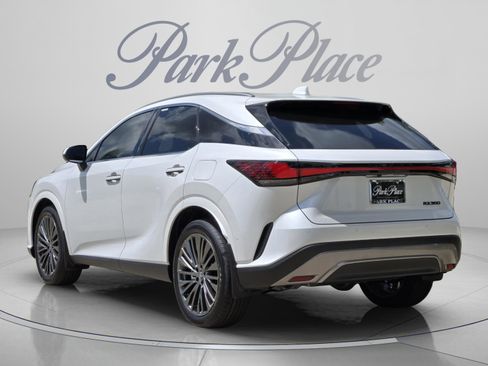 New 2026 Lexus RX 350 FWD image 3