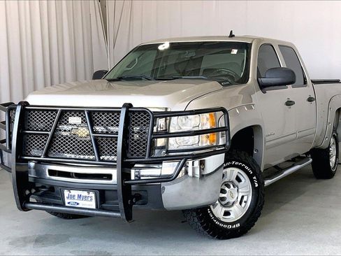 Used 2009 Chevrolet Silverado 2500 LT w/ Suspension Package, Off-Road image 12