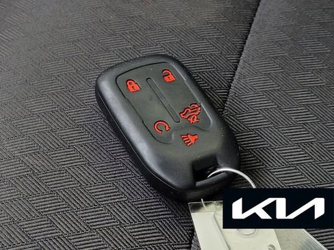 Used 2019 Chevrolet Silverado 1500 LT Trail Boss w/ Convenience Package image 30