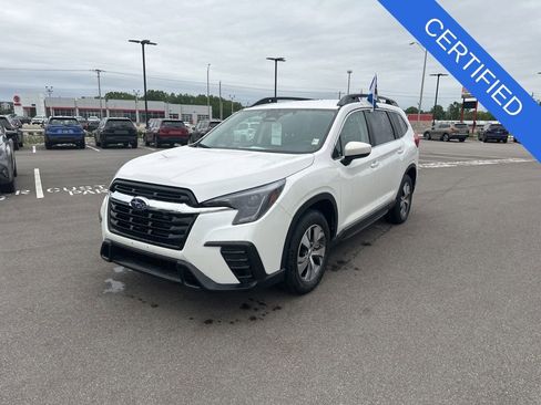 Certified 2025 Subaru Ascent Premium AWD/4WD image 3