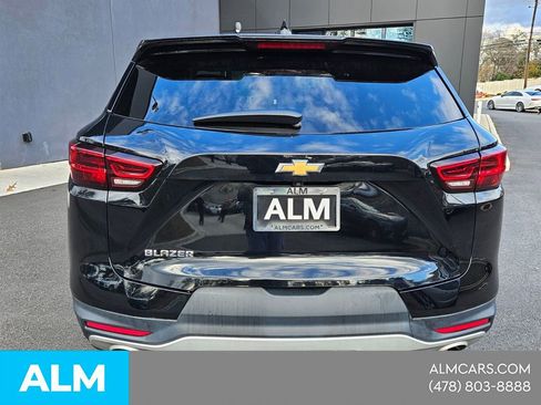 Used 2023 Chevrolet Blazer LT FWD image 8