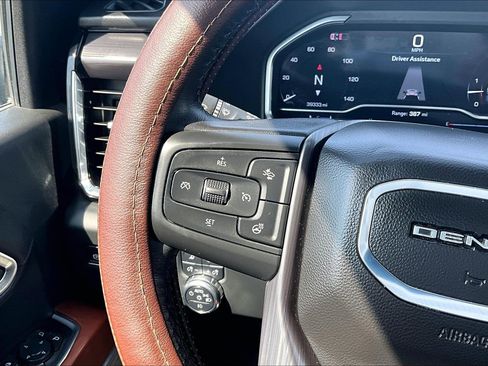 Used 2024 GMC Sierra 2500 Denali Ultimate image 19
