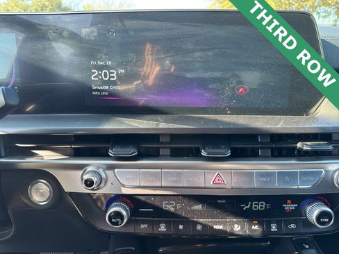 Used 2025 Kia Telluride S image 34