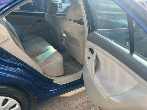 Used 2010 Toyota Camry image 15