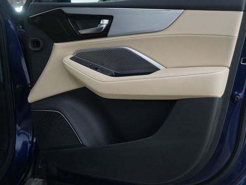 Used 2023 Acura MDX SH-AWD image 8