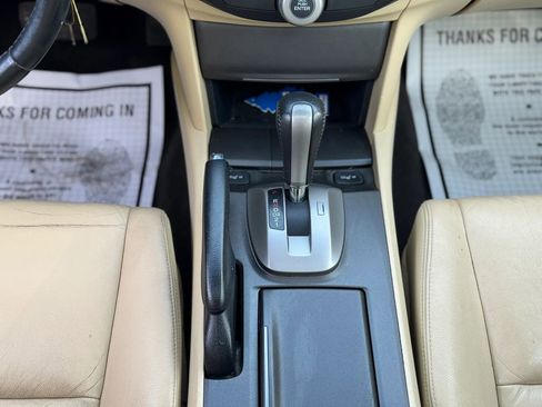 Used 2010 Honda Crosstour EX-L image 23