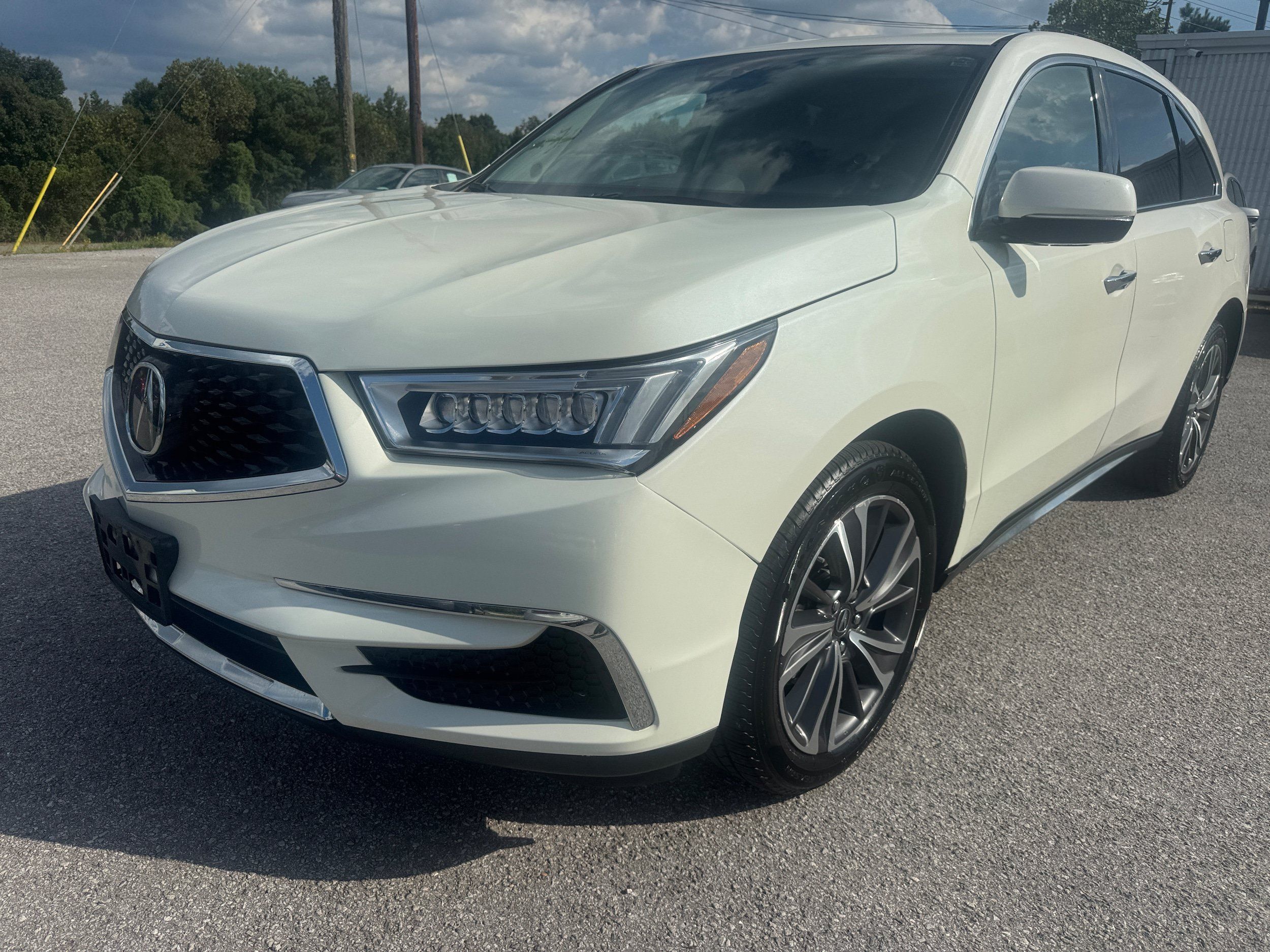 Used 2019 Acura MDX w/ Technology Package AWD/4WD image 2