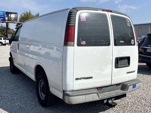 Used 2001 Chevrolet Express 3500 image 5