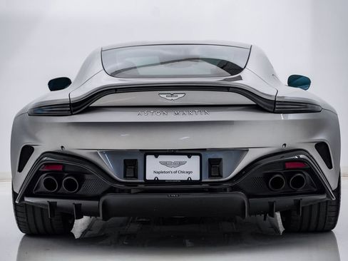 Used 2025 Aston Martin V8 Vantage Coupe RWD image 7