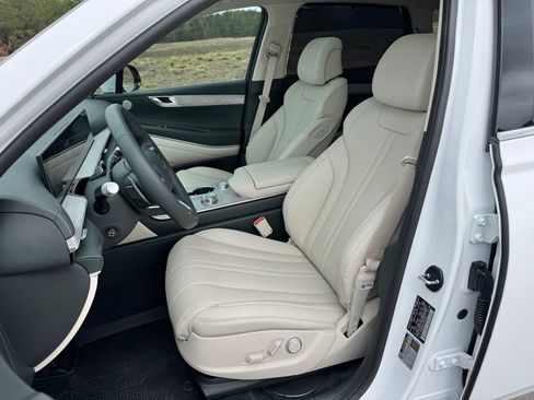 New 2026 Genesis GV80 2.5T Select image 18