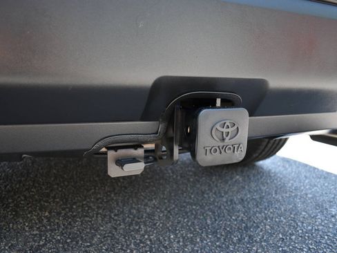 Used 2021 Toyota RAV4 LE FWD image 35