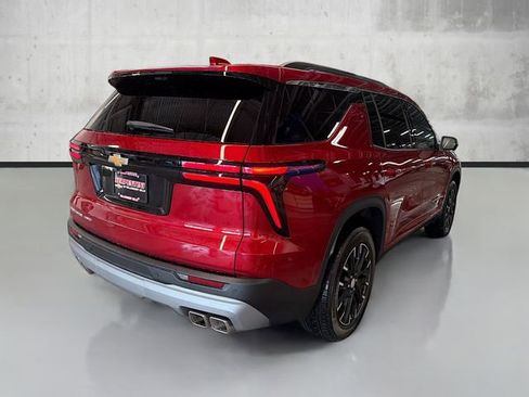 New 2026 Chevrolet Traverse LT w/ Enhanced Driving Package image 5