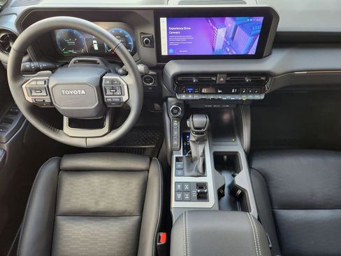 Used 2025 Toyota Land Cruiser w/ Premium Package AWD/4WD image 27