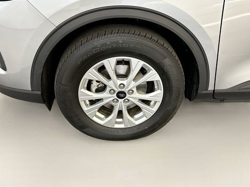 Used 2023 Ford Escape Active w/ Tech Pack #2 AWD/4WD image 11