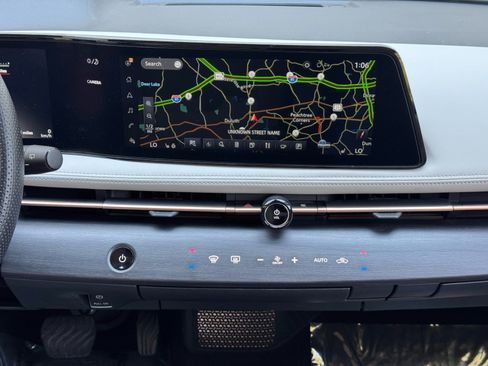 Used 2024 Nissan Ariya FWD image 22