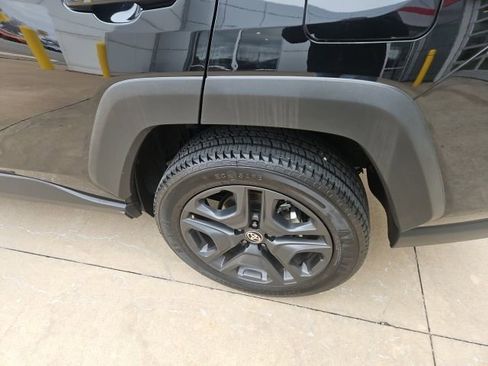 Used 2024 Toyota RAV4 Adventure image 11