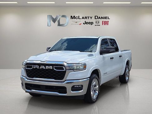 Used 2026 RAM 1500 Big Horn AWD/4WD image 2