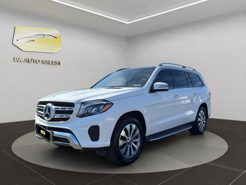 Used 2018 Mercedes-Benz GLS 450 4MATIC image 3