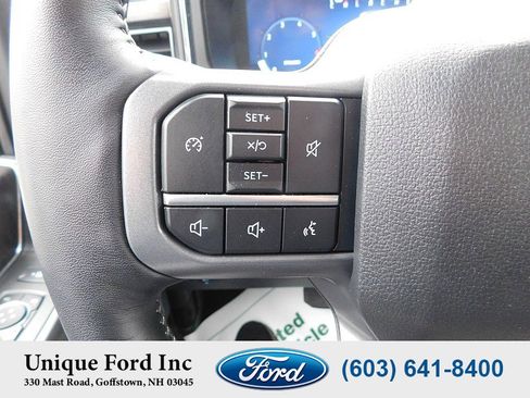 Used 2024 Ford F250 Lariat w/ Black Appearance Package image 19