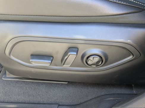New 2025 Jeep Grand Cherokee L Altitude AWD/4WD image 22