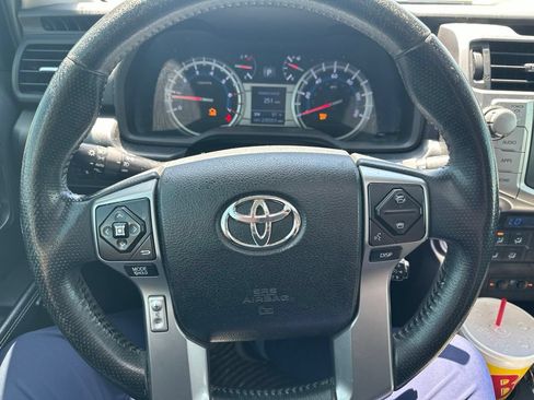 Used 2014 Toyota 4Runner Limited RWD image 7