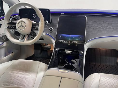 Used 2023 Mercedes-Benz EQE AMG 4MATIC Sedan image 29