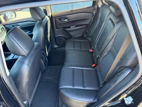 Used 2023 Nissan Rogue SV w/ SV Premium B Package image 14