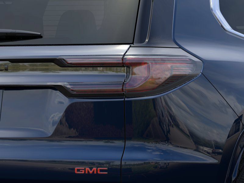 New 2027 GMC Acadia Denali w/ Denali Reserve Package FWD image 11