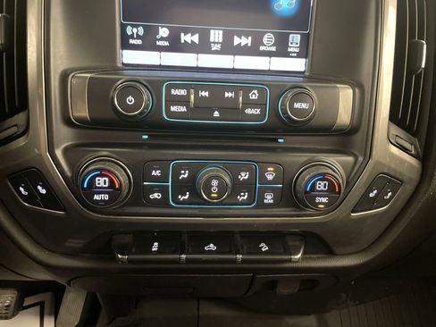 Used 2019 Chevrolet Silverado 1500 LT w/ All Star Edition AWD/4WD image 10