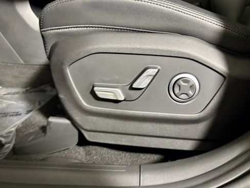 Used 2024 Hyundai Santa Fe Limited image 24