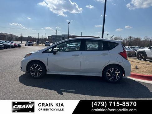 Used 2017 Nissan Versa Note SR image 3