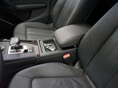 Used 2019 Audi Q5 2.0T Premium image 27