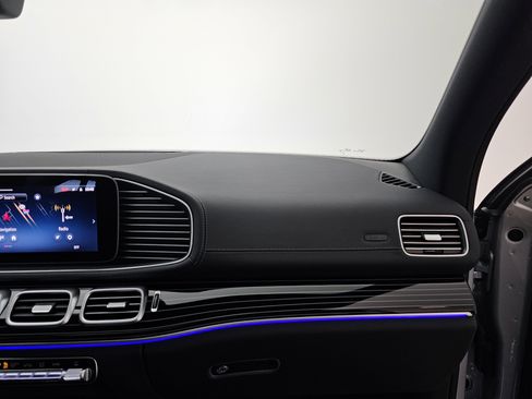 Certified 2024 Mercedes-Benz GLS 450 4MATIC w/ AMG Line Exterior image 26