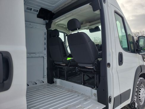 Used 2025 RAM ProMaster 3500 w/ Convenience Group image 18