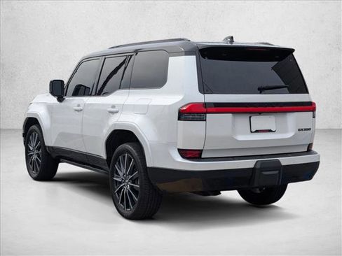 Used 2024 Lexus GX 550 image 8