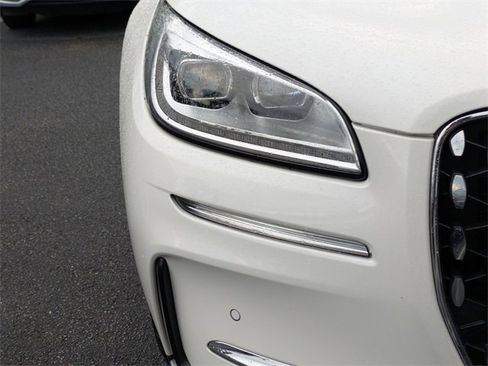 Used 2024 Lincoln Corsair Reserve w/ Equipment Group 201A image 11