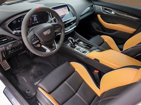 Used 2022 Cadillac CT5 V Blackwing w/ Parking Package image 10