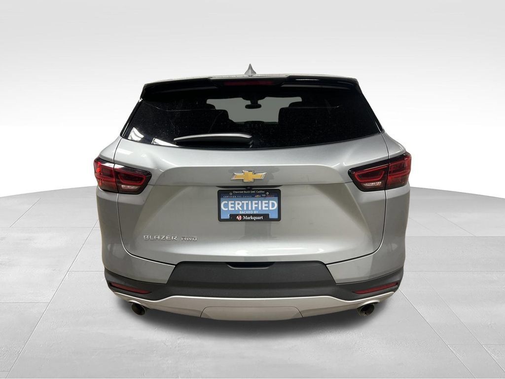 Certified 2023 Chevrolet Blazer LT AWD/4WD image 8