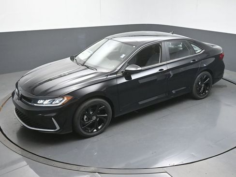 New 2026 Volkswagen Jetta SE FWD image 43