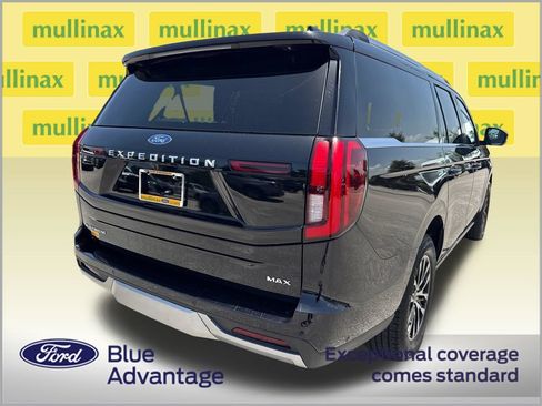Certified 2025 Ford Expedition Max Platinum AWD/4WD image 4