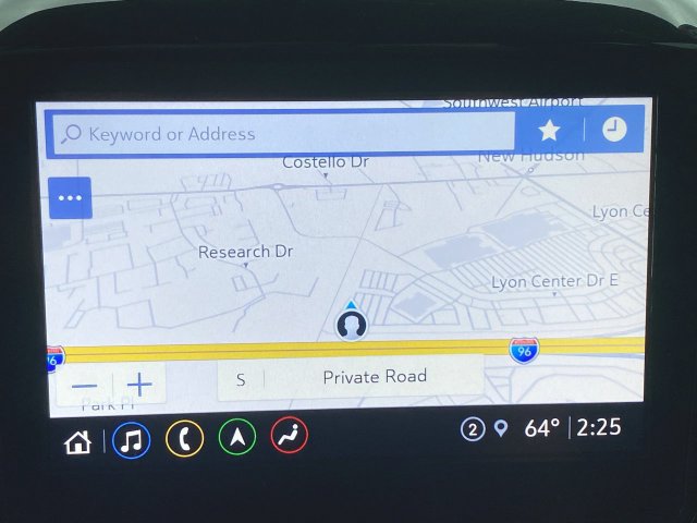 Used 2023 Chevrolet Traverse Premier FWD image 14