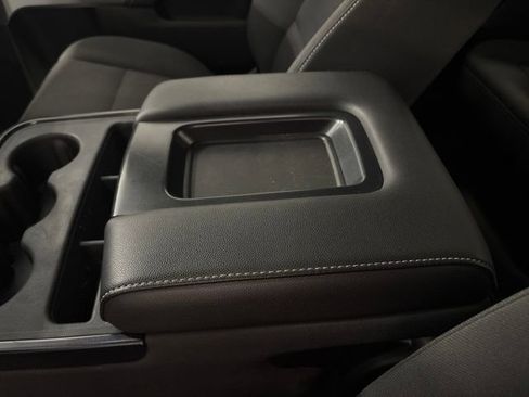 Used 2018 Chevrolet Silverado 1500 LT w/ All Star Edition AWD/4WD image 23