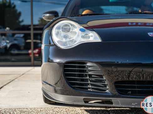 Used 2003 Porsche 911 Turbo image 32