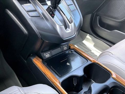 Used 2020 Honda CR-V Touring image 23
