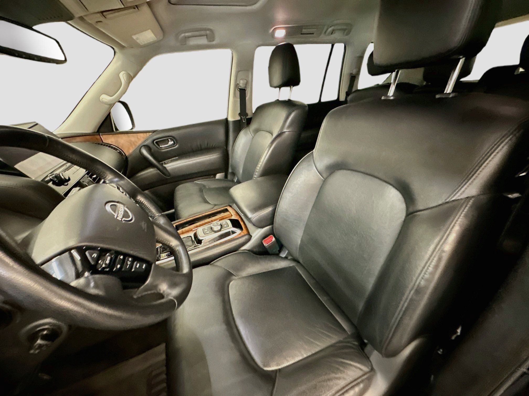 Used 2023 Nissan Armada SL AWD/4WD image 13