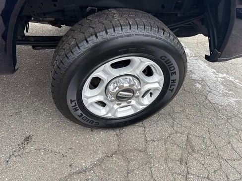 Used 2025 Ford F250 XLT w/ Snow Plow Prep Package image 11